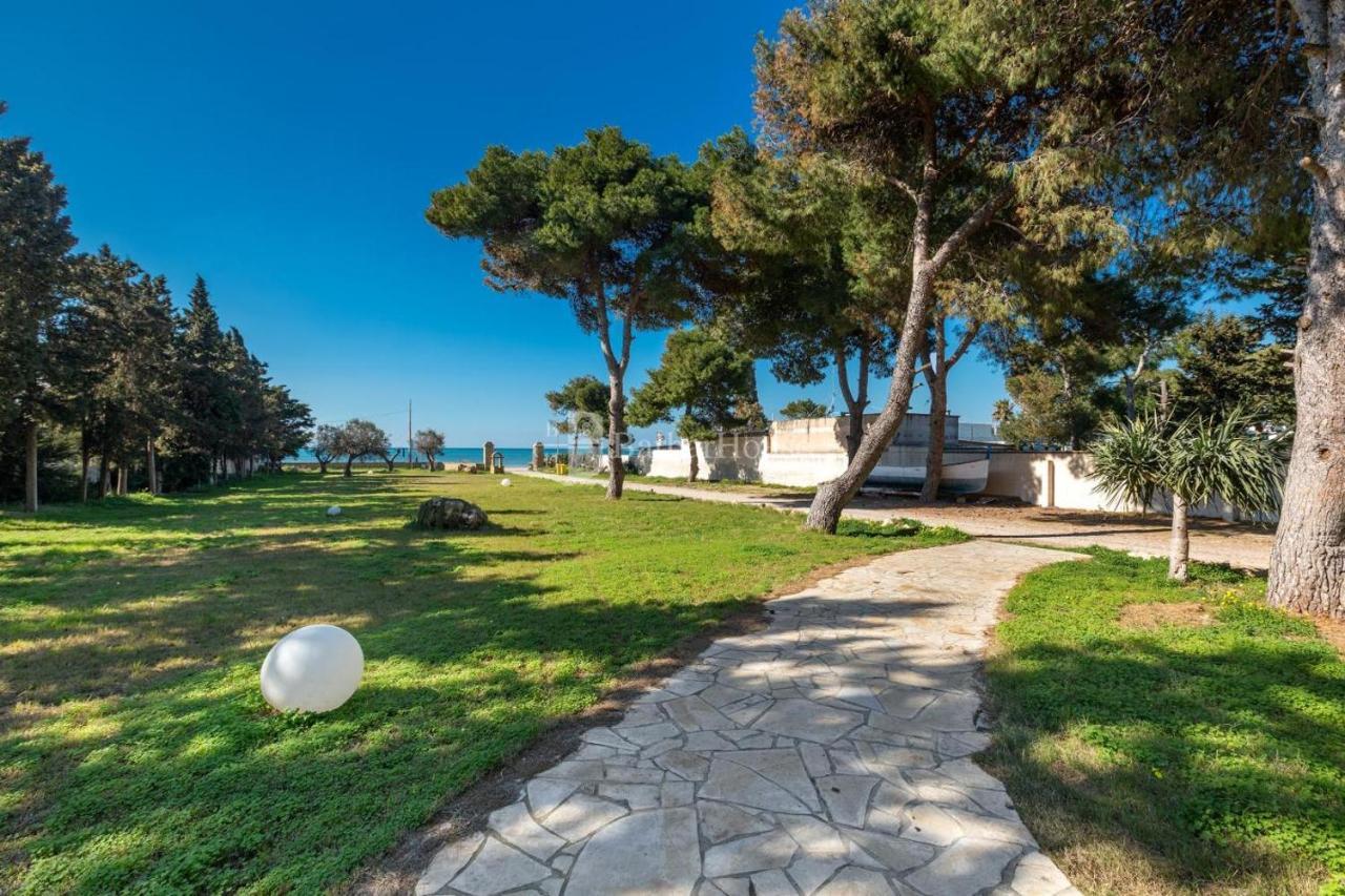 Villa Marincanto Affittacamere Porto Cesareo Bagian luar foto
